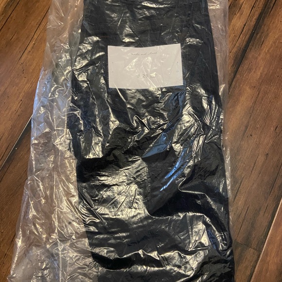 NWT Loft Modern Super Skinny in Dark Wash Indigo - Picture 5 of 5